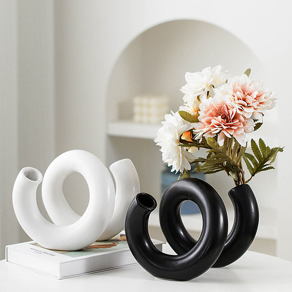 Nordic Minimalist Ceramic Vase A Creative Home Decor Accent